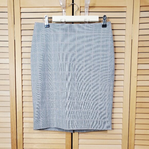 Express Editor Plaid High Waisted Pencil Skirt Size 6 - Picture 4 of 7